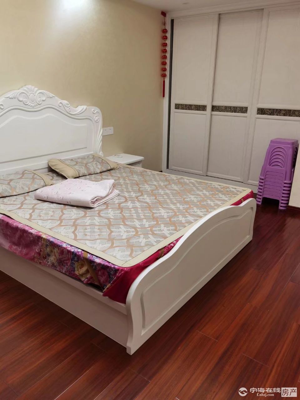 出租得力宁园3室2厅2卫93平米加车位精装修拎包入住3333元/月住宅