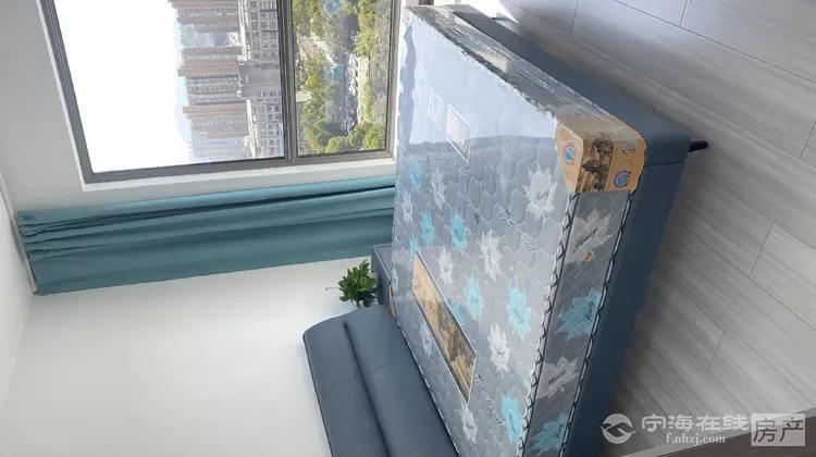 出租东方天逸府3室2厅2卫12平米3500元/月住宅