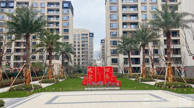 出售悦隽明湖府99平米加车位十储藏室136万住宅