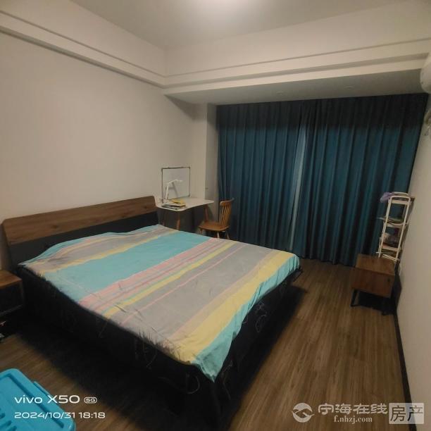 出售得力宸园3室2厅2卫98平，清爽装修实价165